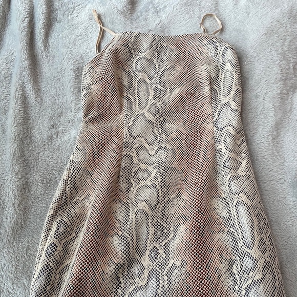 Urban Outfitters Dress - Picture 2 of 5